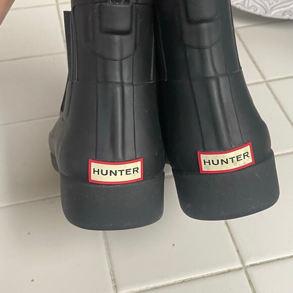 Hunter Refined Chelsea Short Womens Size 6 Black Waterproof Ankle Rain Boots - Picture 4 of 5